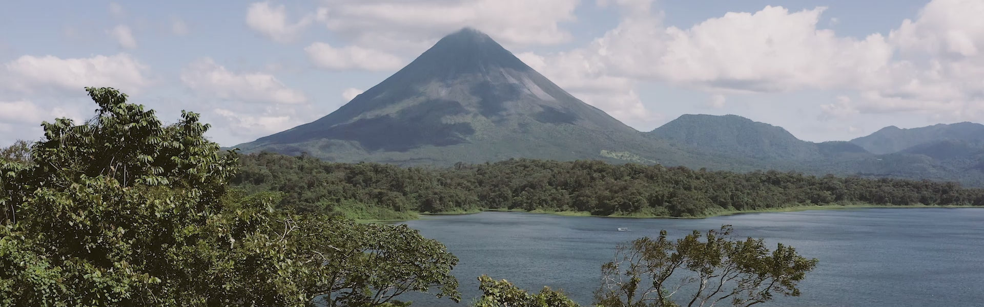 Load video: Tamarindo Costa Rica IQ Luxe Video